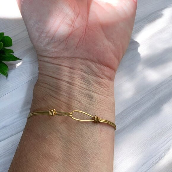 Gold Wire Bangle Bracelet With Green & Gold Beads Adjustable Boho Tribal - Picture 3 of 4